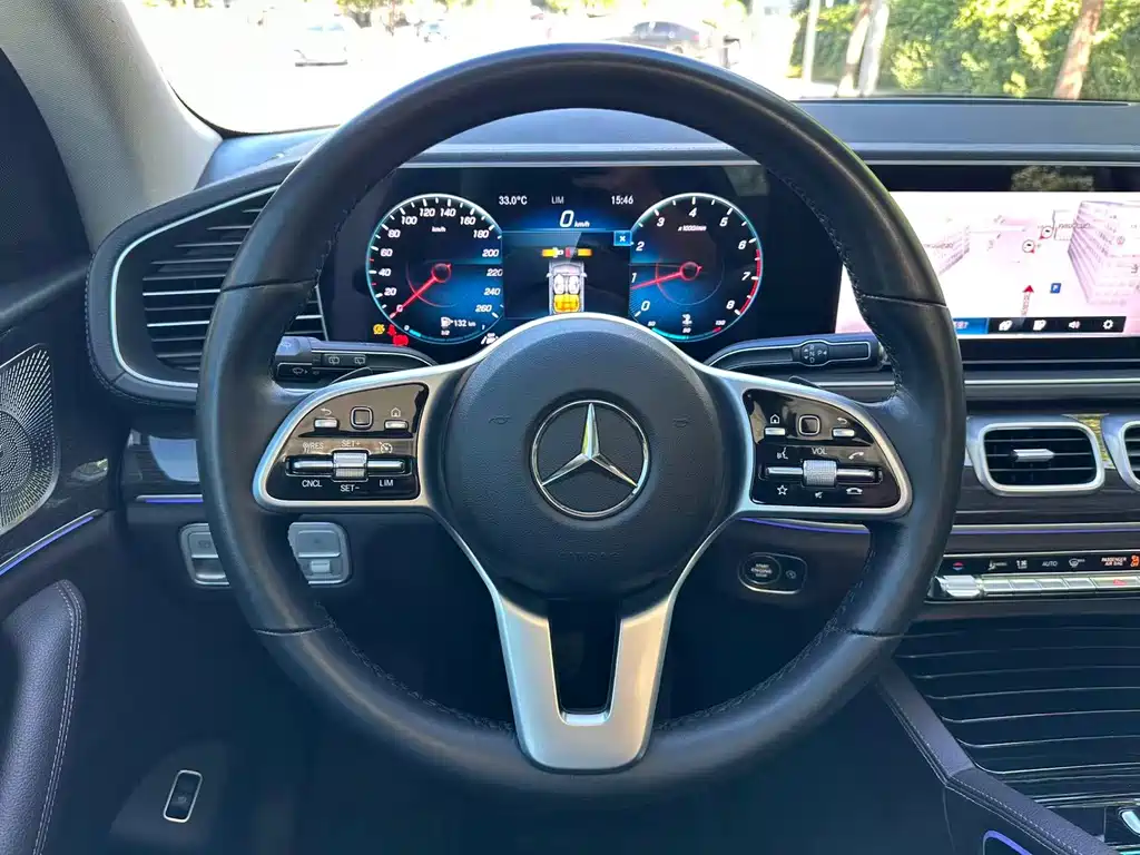 Mercedes-Benz GLE (Import) — миниатюра 18