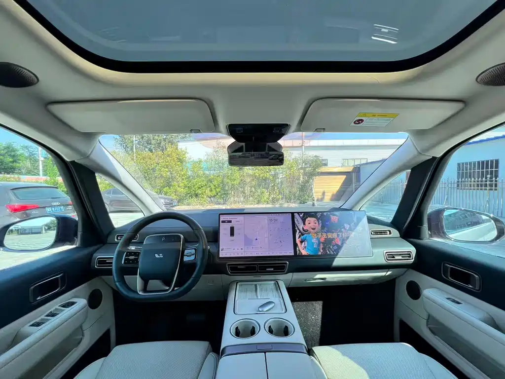 Li Auto Li MEGA — миниатюра 6