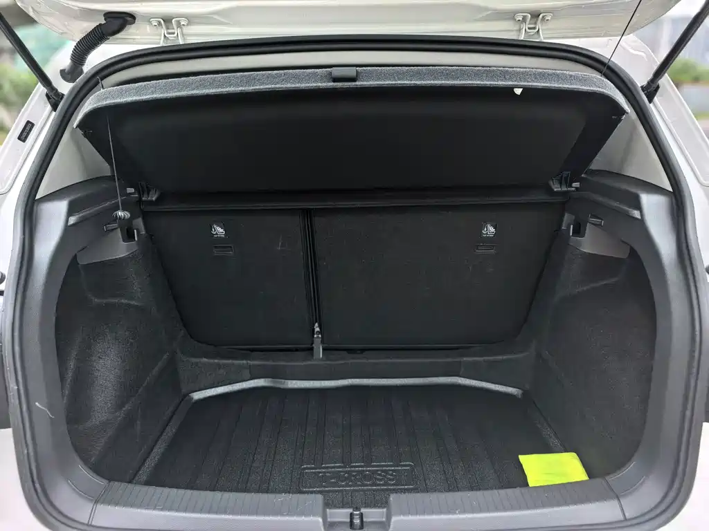 Volkswagen T-Cross — миниатюра 14
