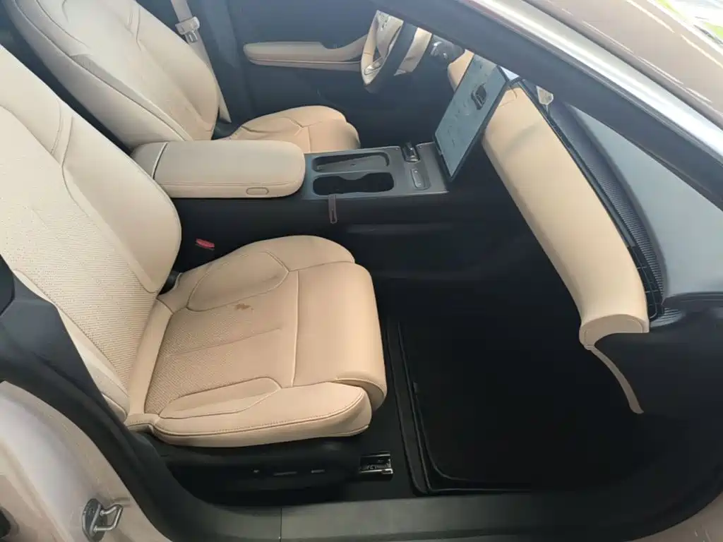 NIO ET5T — миниатюра 25
