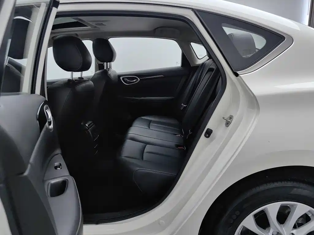 Nissan Sylphy — миниатюра 15