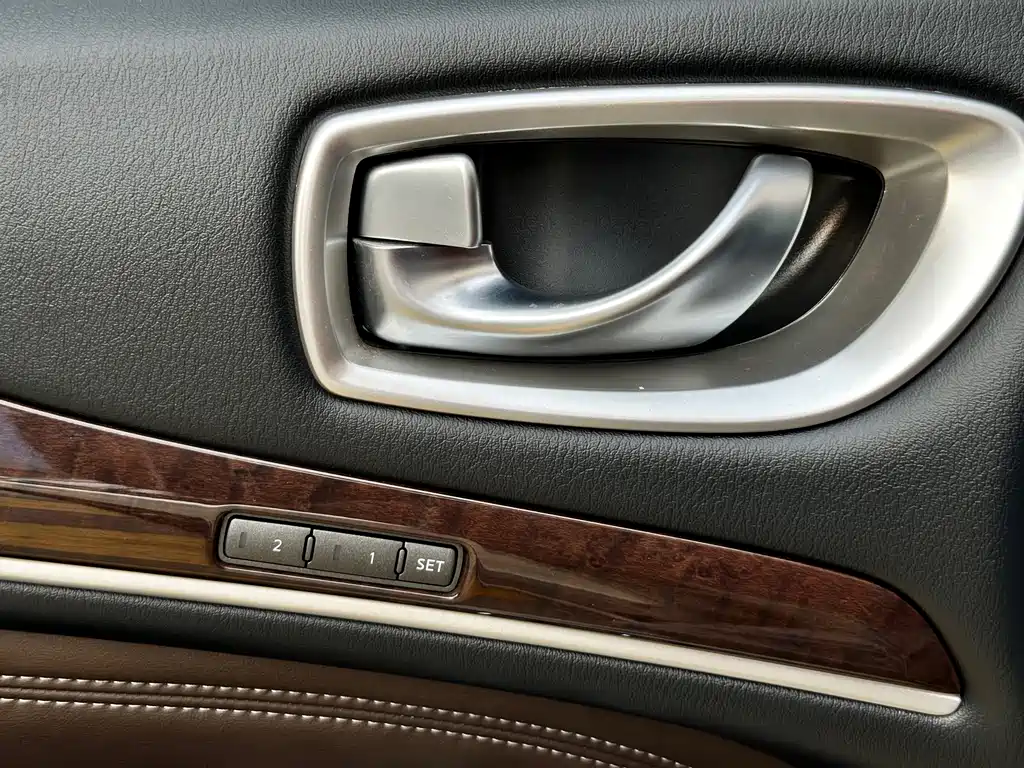 Infiniti QX60 (Import) — миниатюра 28