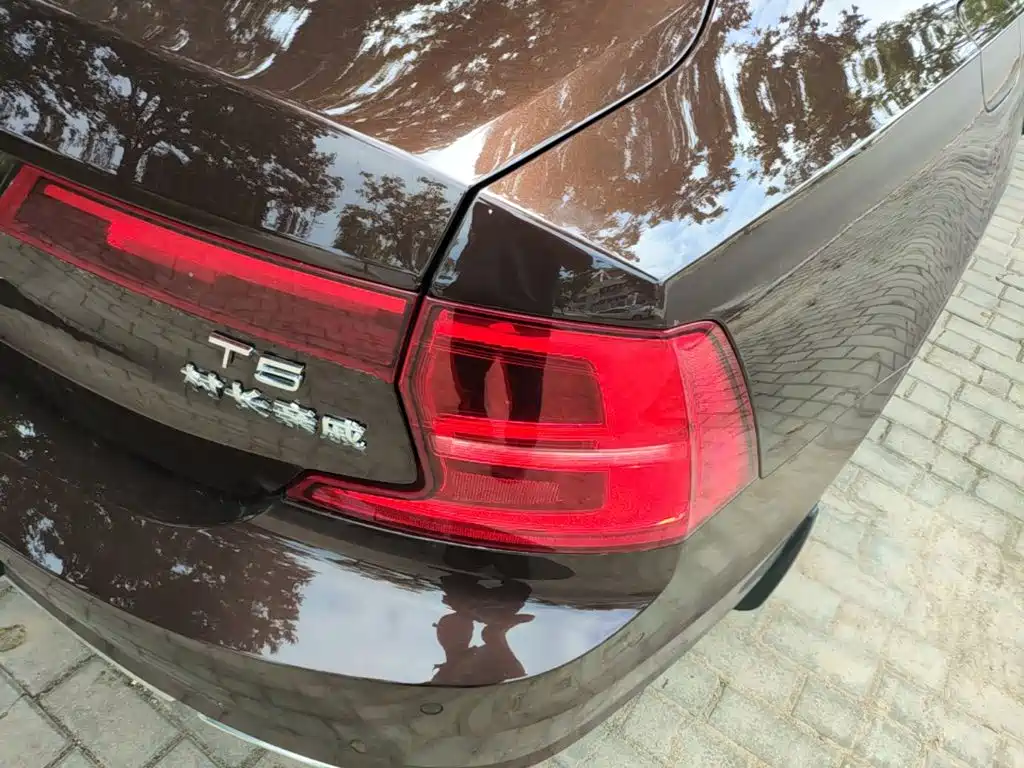 Volvo S90 — миниатюра 8