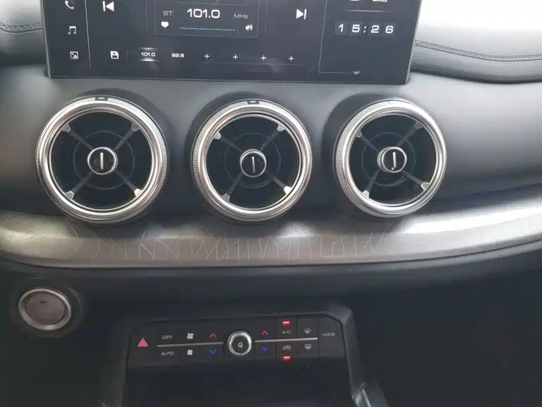 Wey Wey VV5 — миниатюра 13