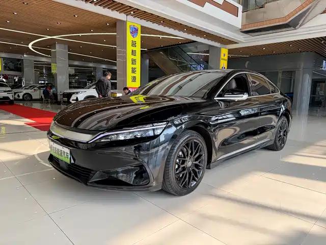 BYD HAN 2025
