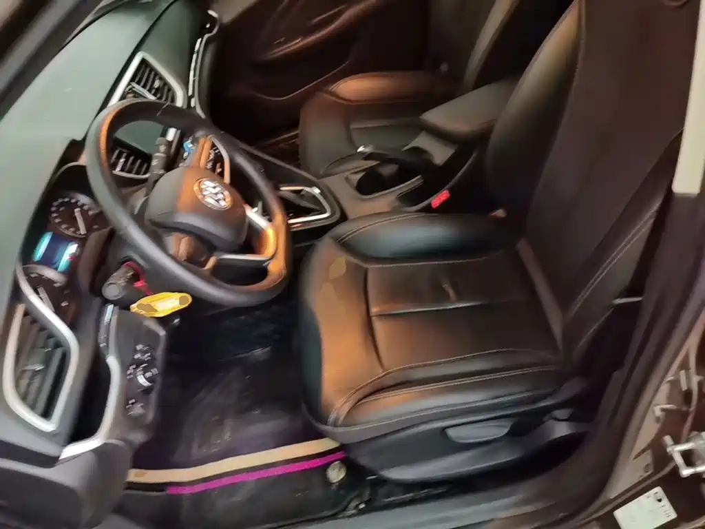 Buick Excelle — миниатюра 15