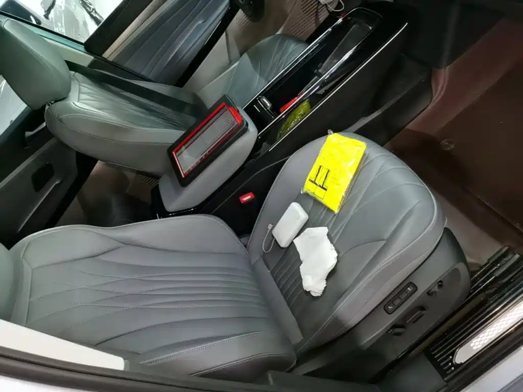 Volkswagen ID.6 X — миниатюра 25