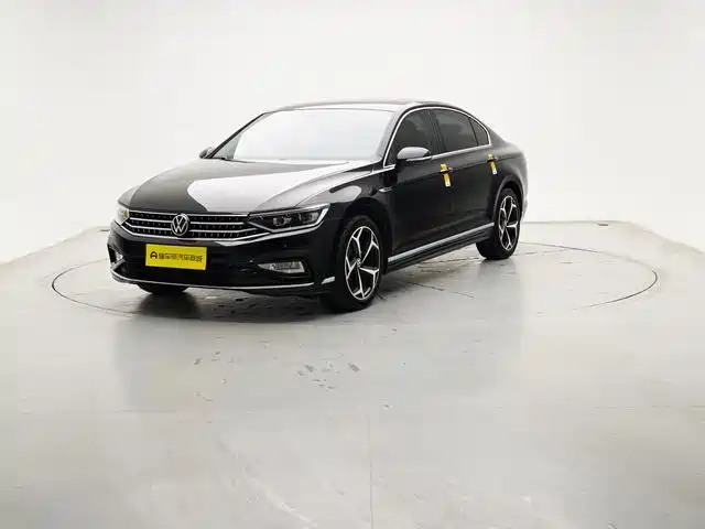 Volkswagen Magotan 2024
