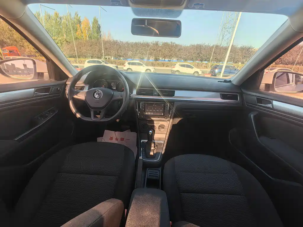 Volkswagen Bora — миниатюра 4