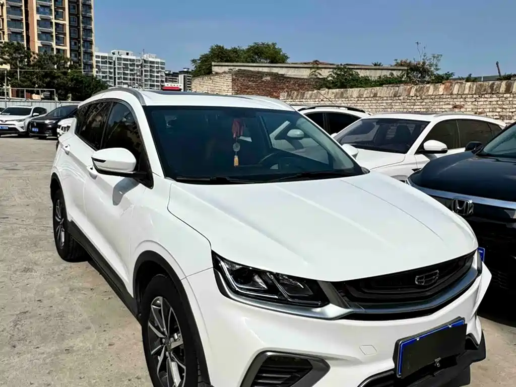 Geely Binyue — миниатюра 4
