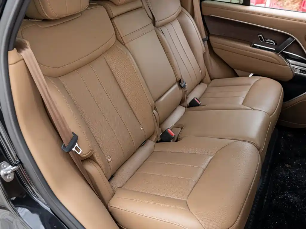 Land Rover Range Rover — миниатюра 21