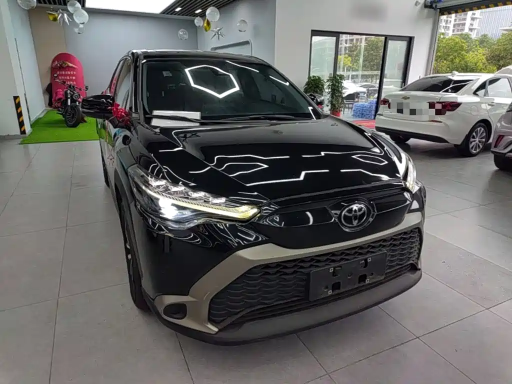 Toyota Frontlander — миниатюра 4