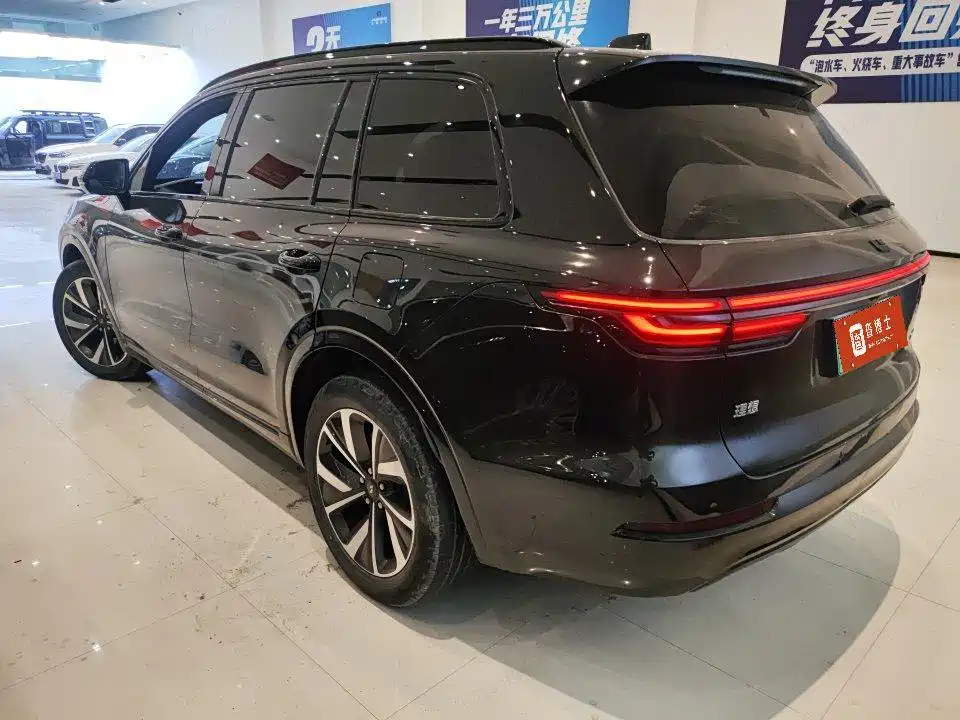 Li Auto Li ONE — миниатюра 11