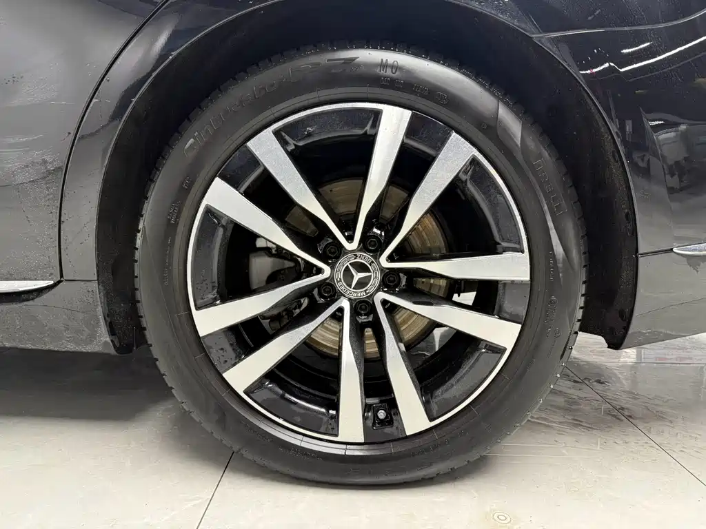 Mercedes-Benz S-Class — миниатюра 15