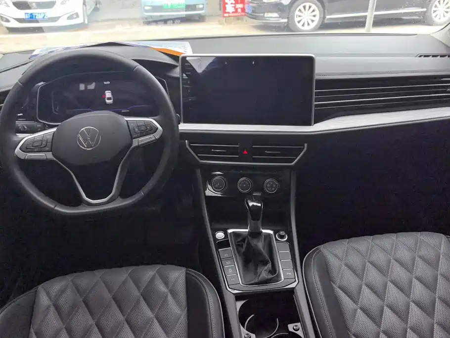 Volkswagen Sagitar — миниатюра 12