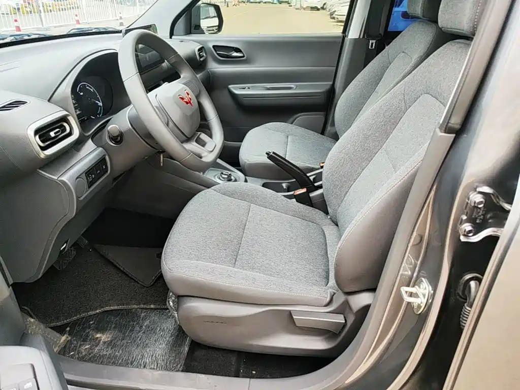 Wuling Hongguang EV — миниатюра 15