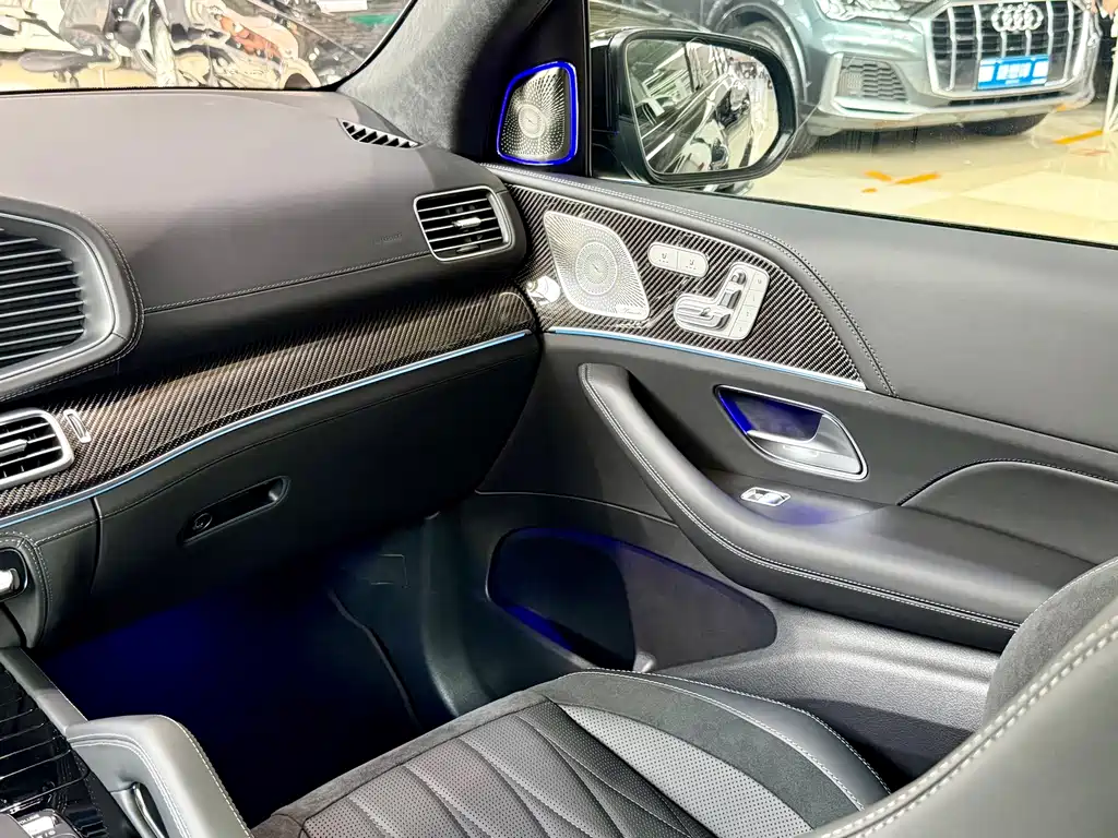 Mercedes-Benz GLS AMG — миниатюра 23