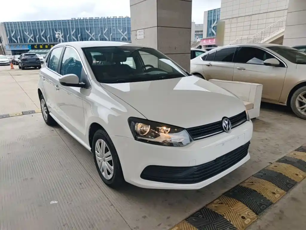 Volkswagen Polo — миниатюра 4