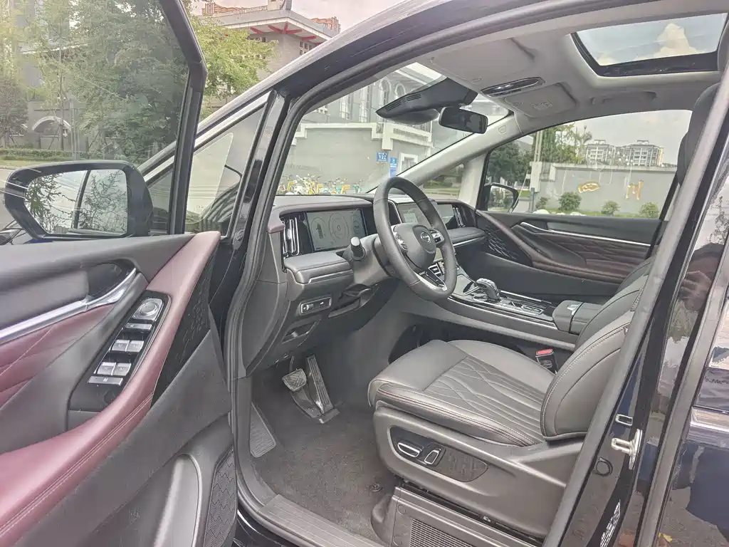 GAC Motor Trumpchi M8 — миниатюра 7