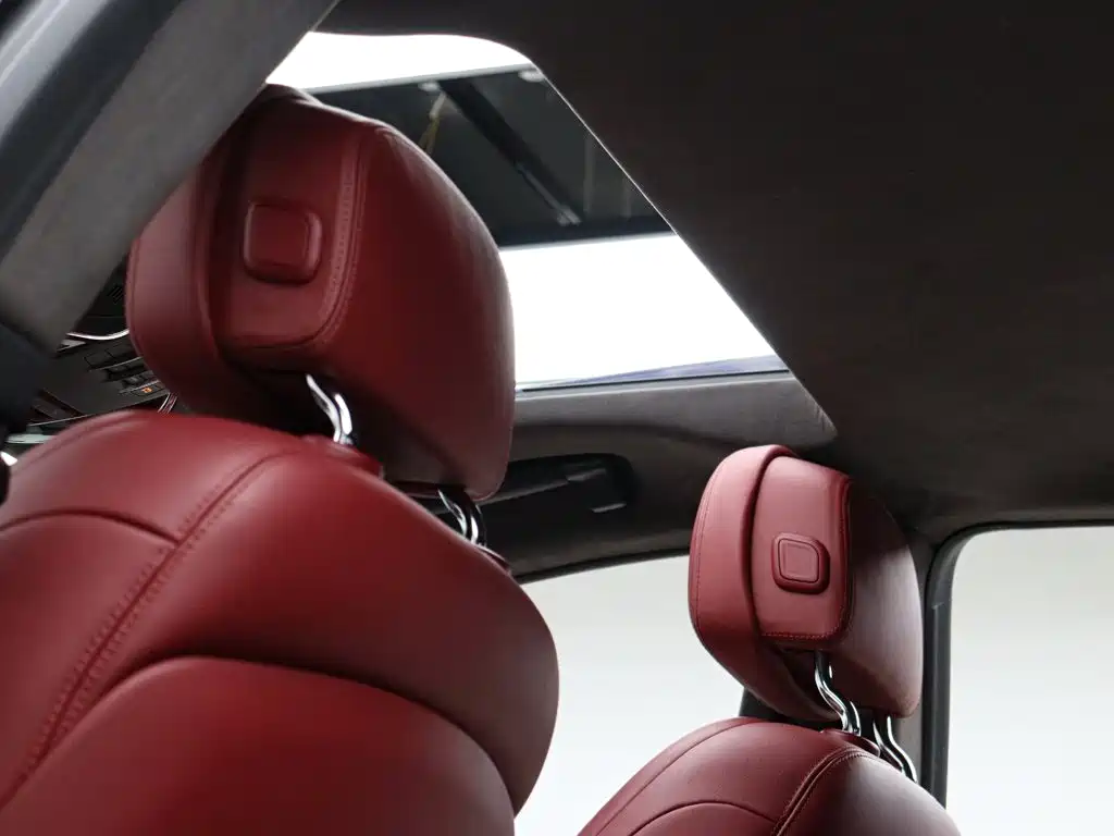 Maserati Quattroporte — миниатюра 8