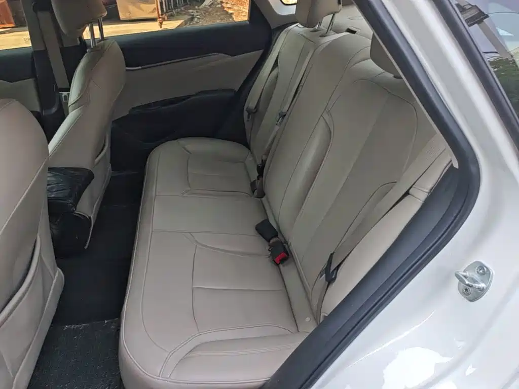 Buick Excelle — миниатюра 17