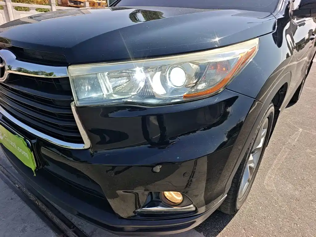 Toyota Highlander — миниатюра 24