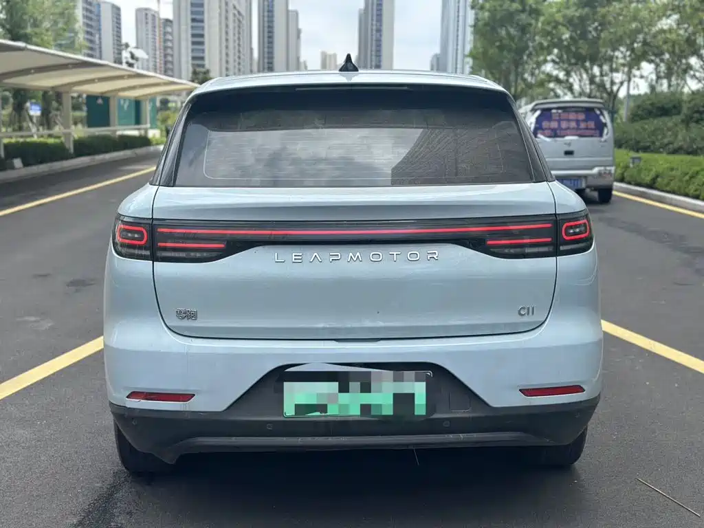 Leapmotor Leapmotor C11 — миниатюра 5