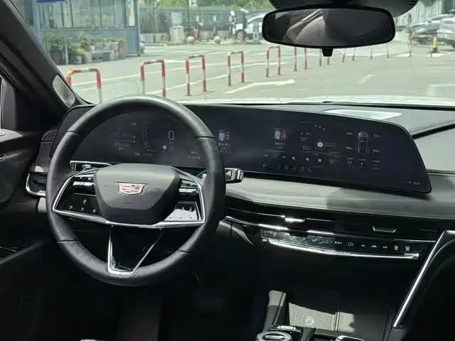 Cadillac CT6 — миниатюра 20