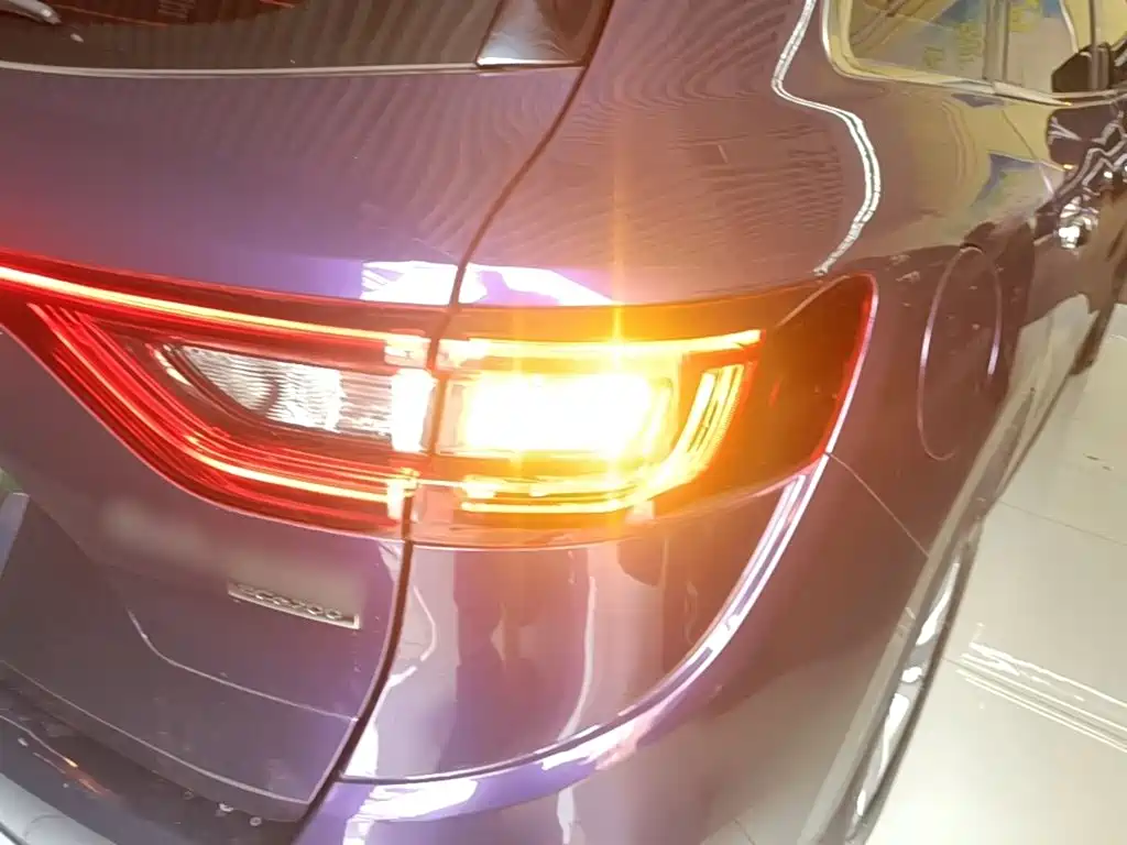 Renault Koleos — миниатюра 8
