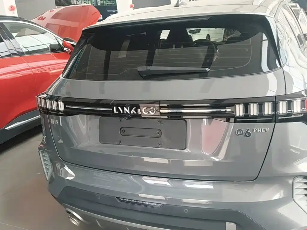 Lynk & Co 06 EM-P — миниатюра 6
