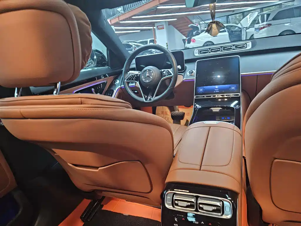 Mercedes-Benz S-Class — миниатюра 9
