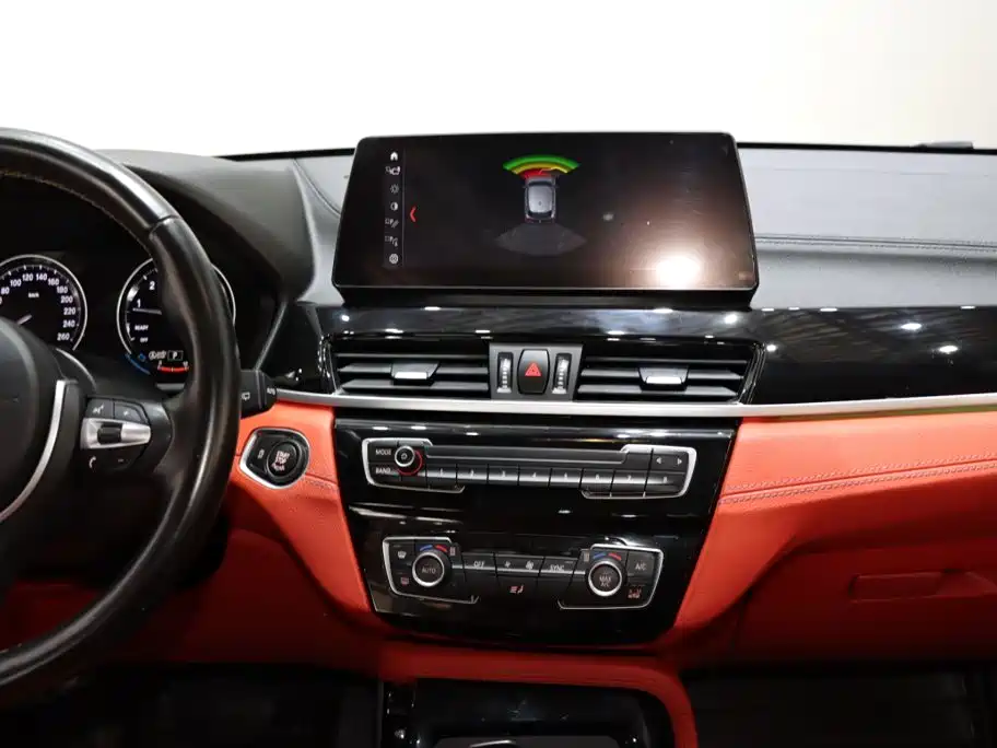 BMW X2 2023 — фото 14