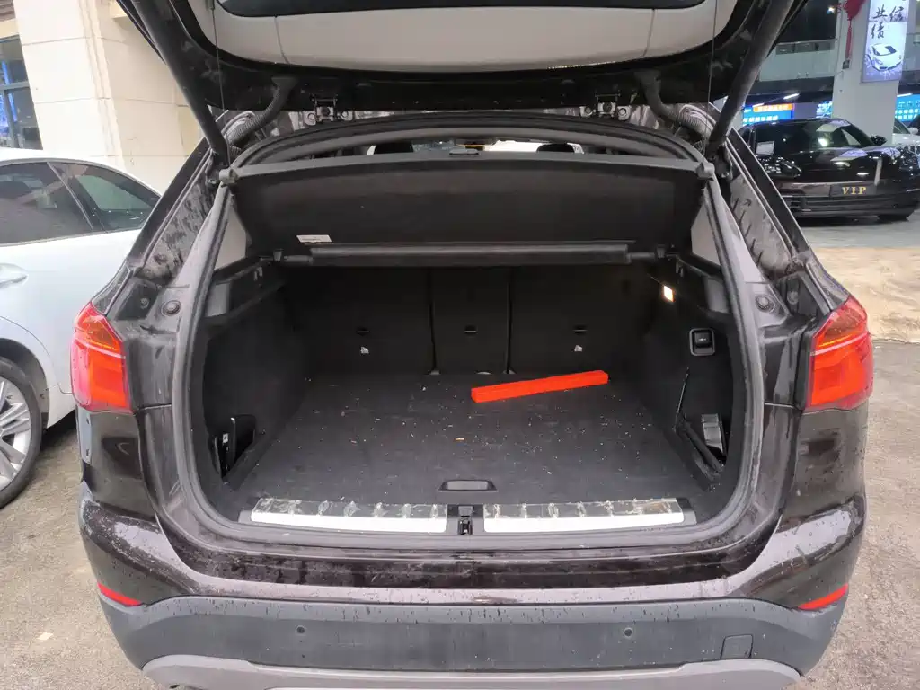 BMW X1 2018 sDrive18Li Premium