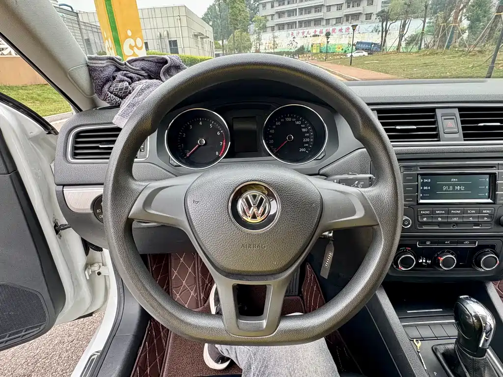Volkswagen Sagitar — миниатюра 10