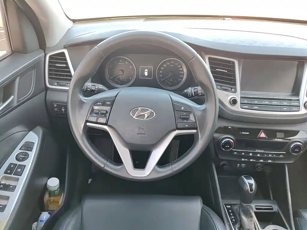 Hyundai Tucson — миниатюра 11