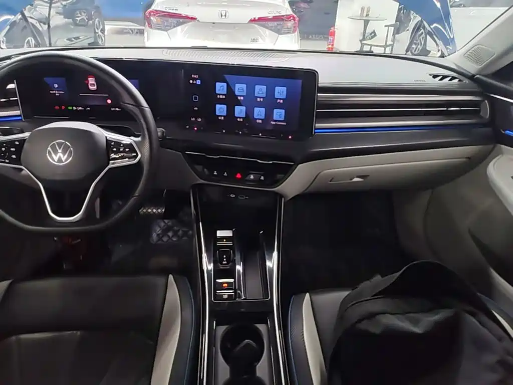 Volkswagen Lamando — миниатюра 13