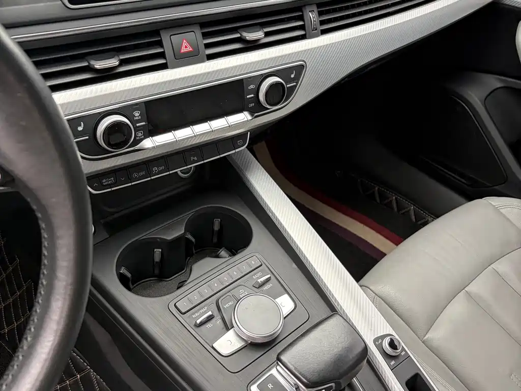 Audi A4L — миниатюра 11