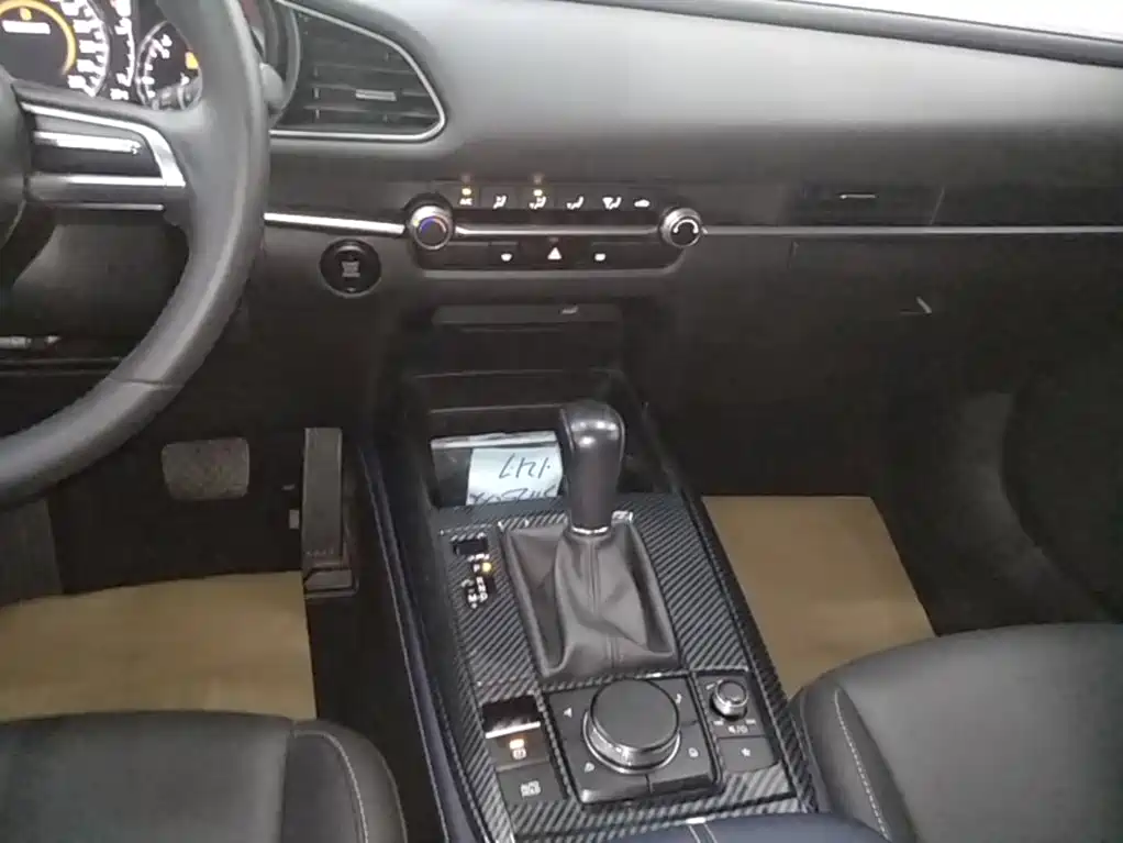 Mazda CX-30 — миниатюра 14