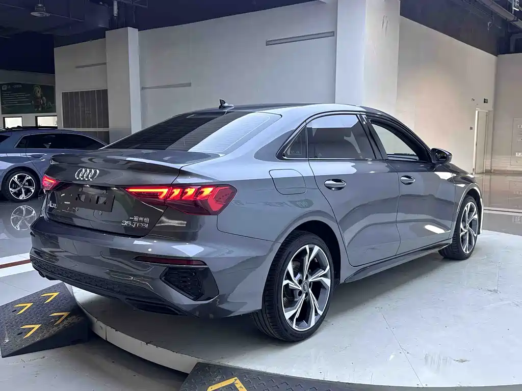 Audi A3 — миниатюра 5