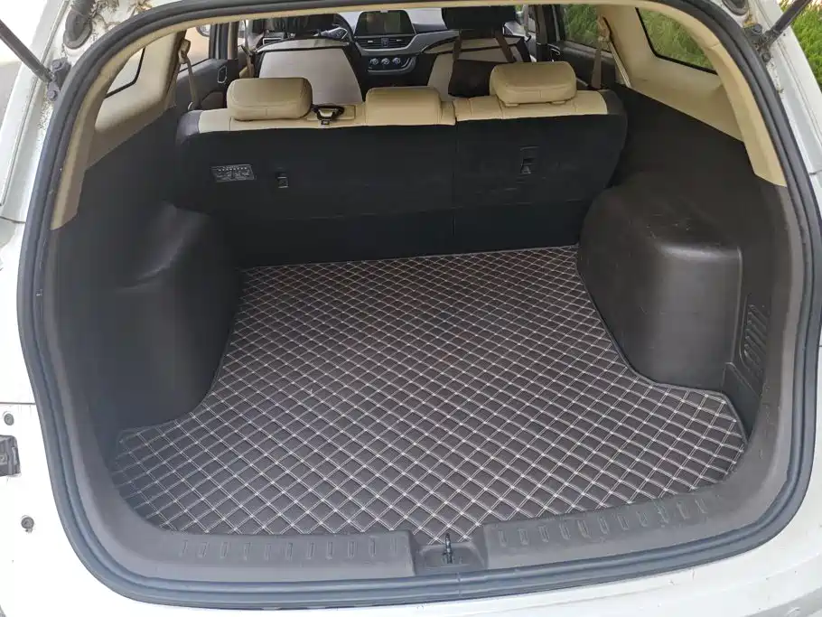 Baojun 310W — миниатюра 4