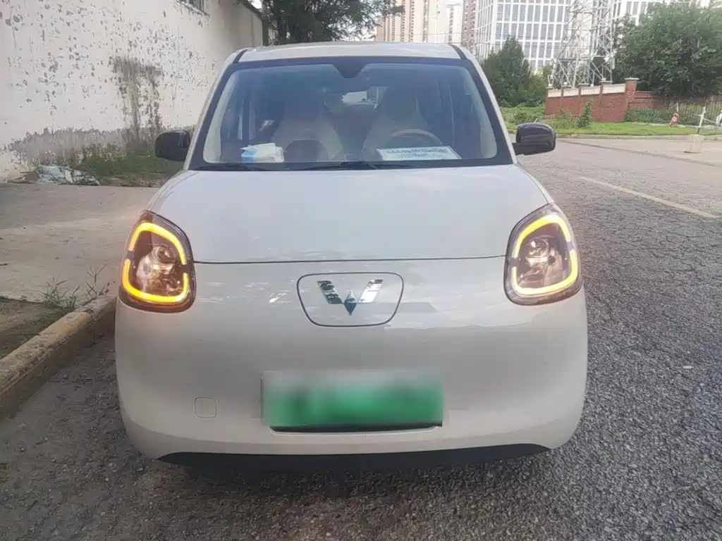Wuling MINIEV — миниатюра 3