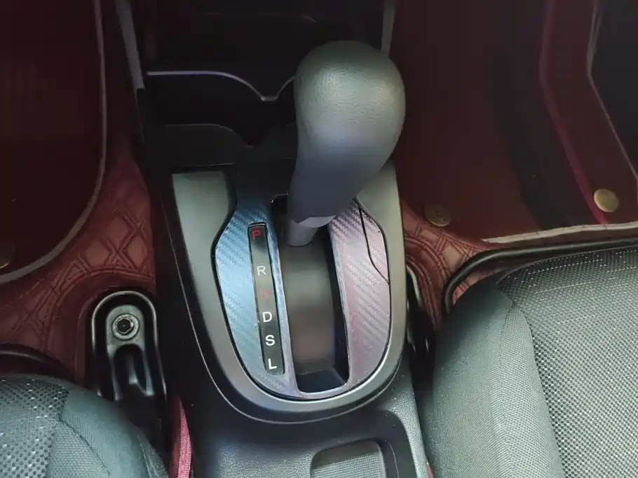Honda Fit — миниатюра 16