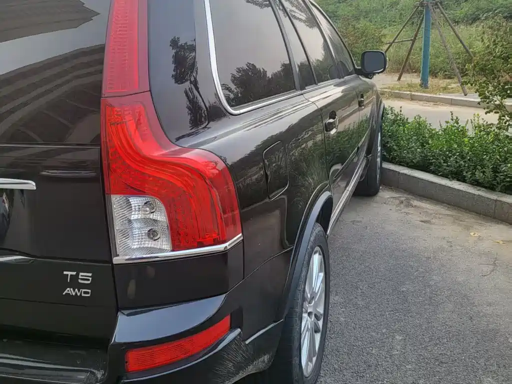 Volvo XC Classic — миниатюра 3
