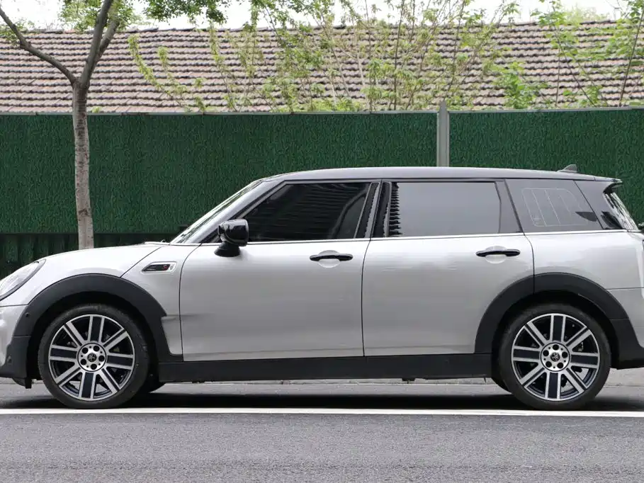 MINI Mini Clubman — миниатюра 9