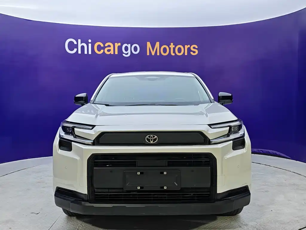 Toyota RAV4 — миниатюра 3