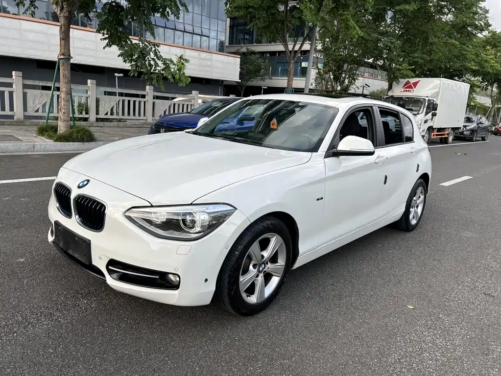 BMW 1 Series (Import) 2014