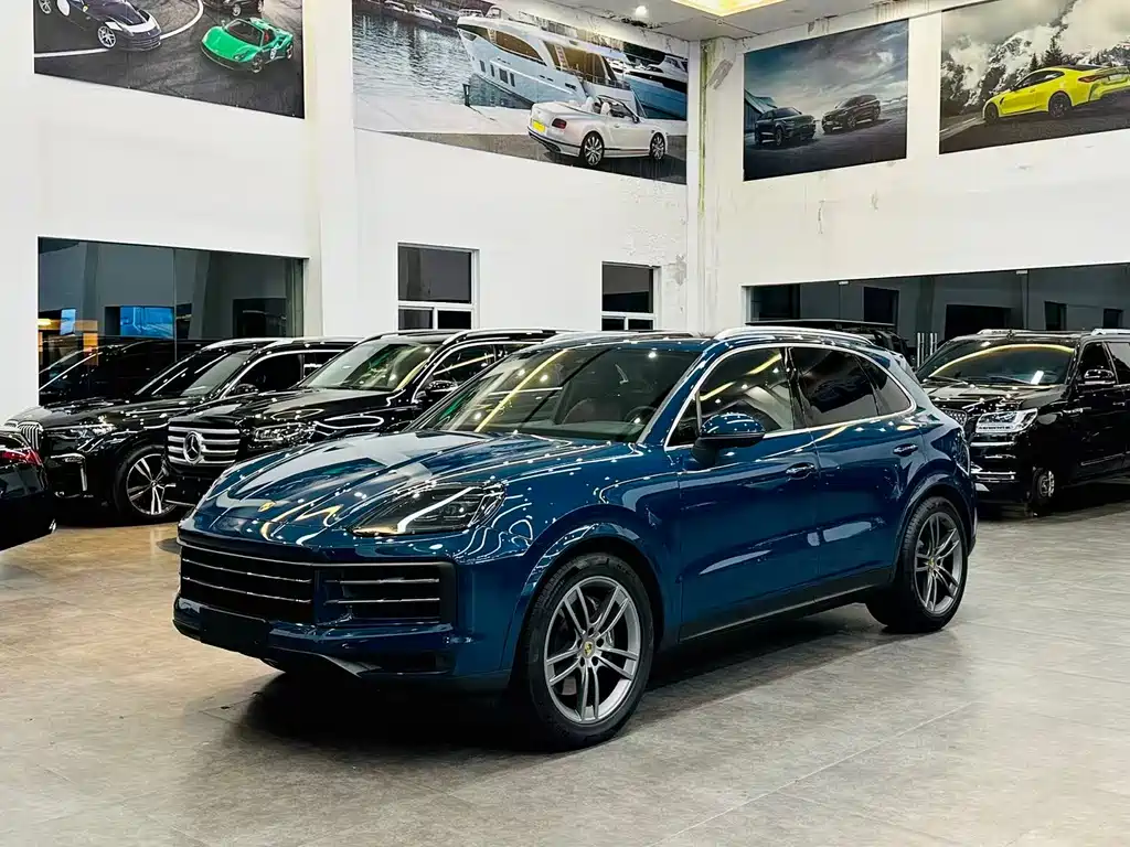 Porsche Cayenne 2025