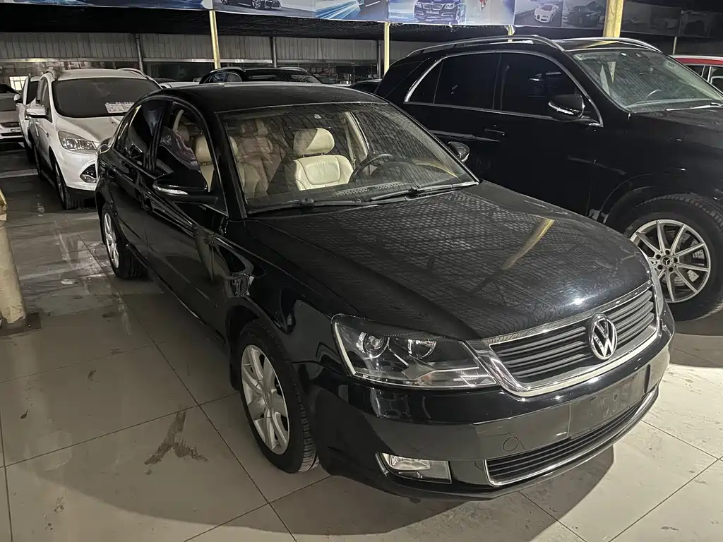 Volkswagen Passat Lingyu — миниатюра 9