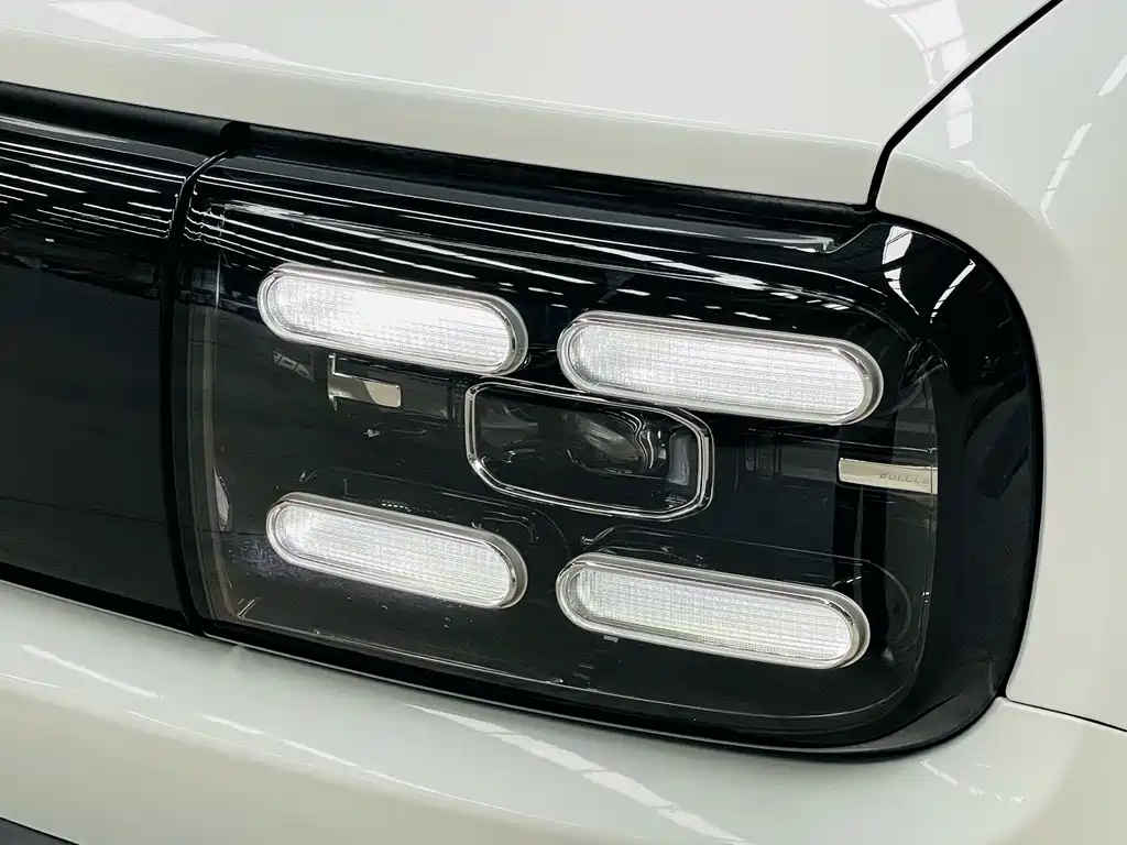 Baojun Yueye — миниатюра 10