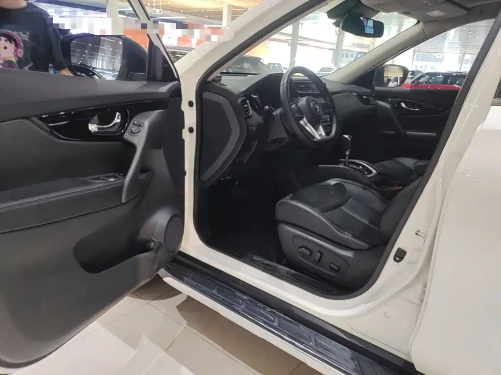 Nissan X-Trail — миниатюра 16